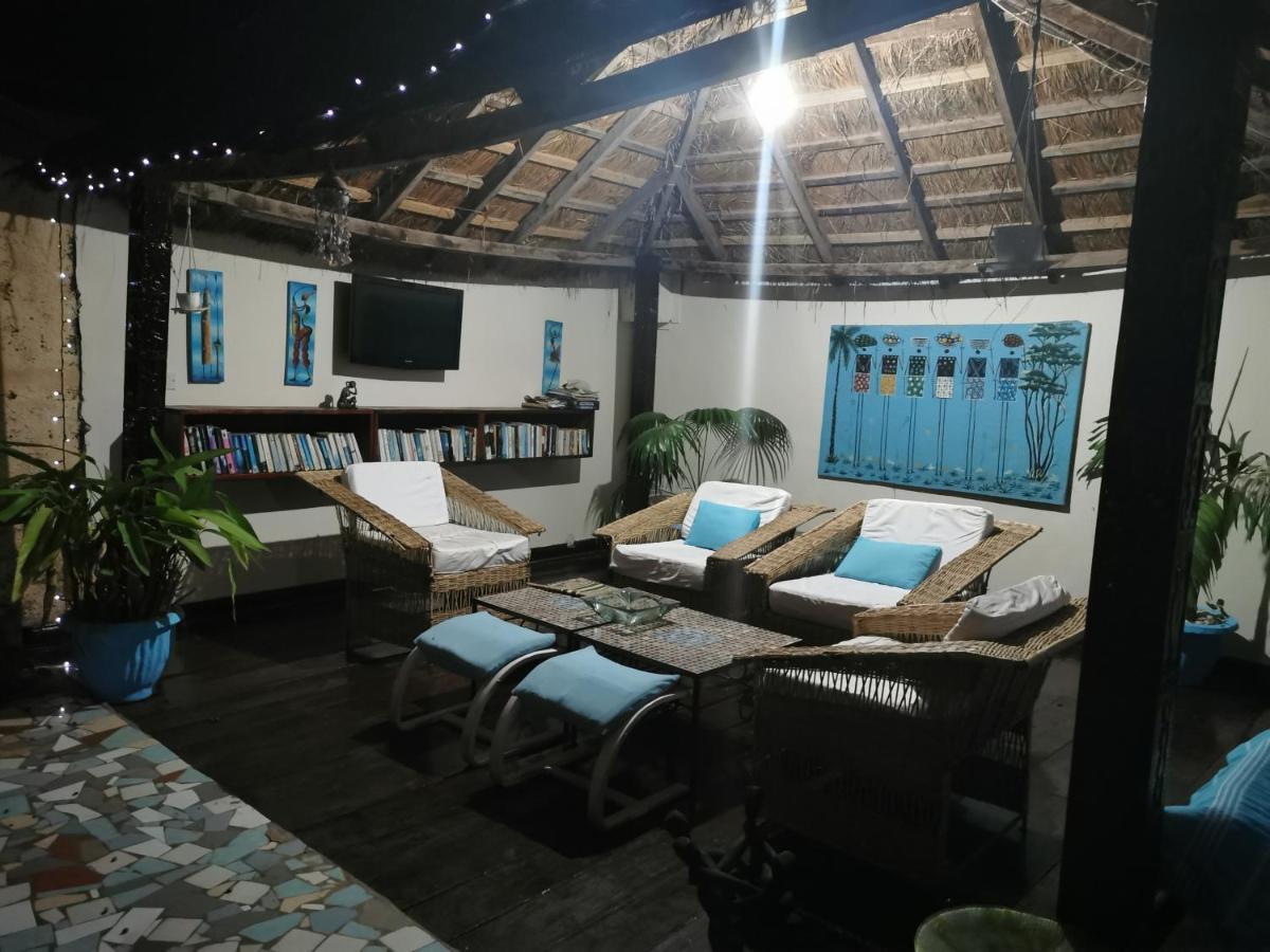 Mandinka Lodge Kololi Exterior photo